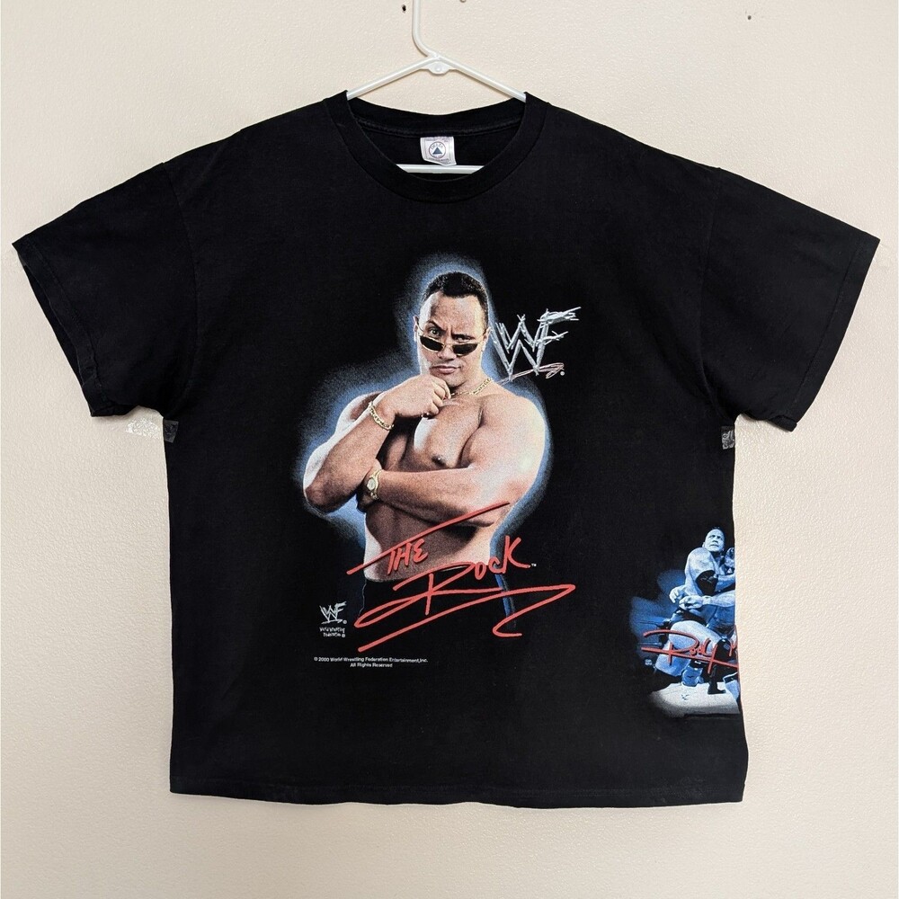 VTG 2000 The Rock XL T-Shirt WWF Layin’ the Smack Down Wrestling Rocky Mania Y2K